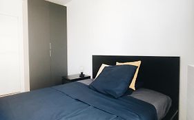 Pretty 39 M In The Heart Of La Villette